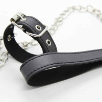 Leather Buckle Ring with Leash