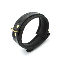Shiny Black Leather Collar
