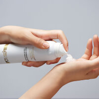 YESforLOV Fizzy Massage Foam with Indecent Scent150 ml