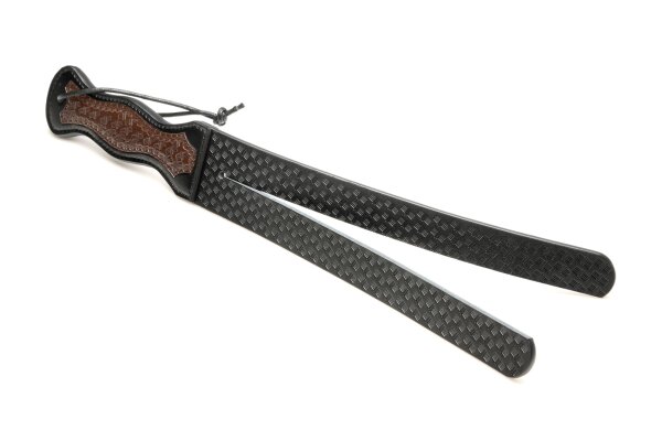 XR Brands Scottish whip black
