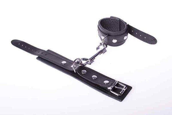 Handcuffs Basic Black